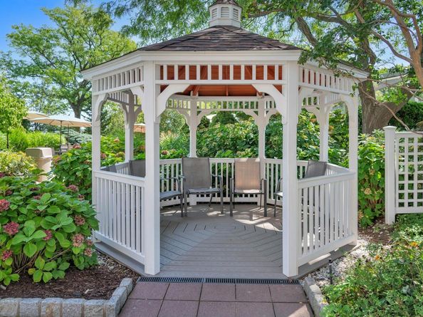 26910 Grand Central Parkway 21O, Floral Park NY 11005