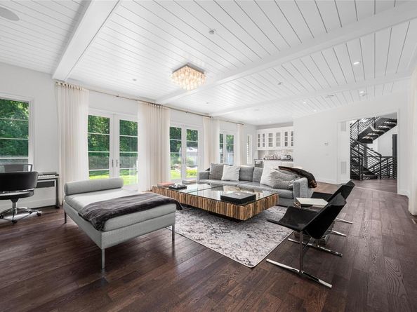 68 Fresh Pond Road, Amagansett NY 11930