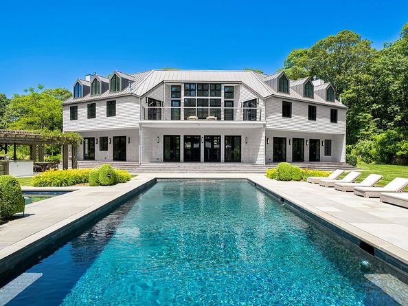 68 Fresh Pond Road, Amagansett NY 11930