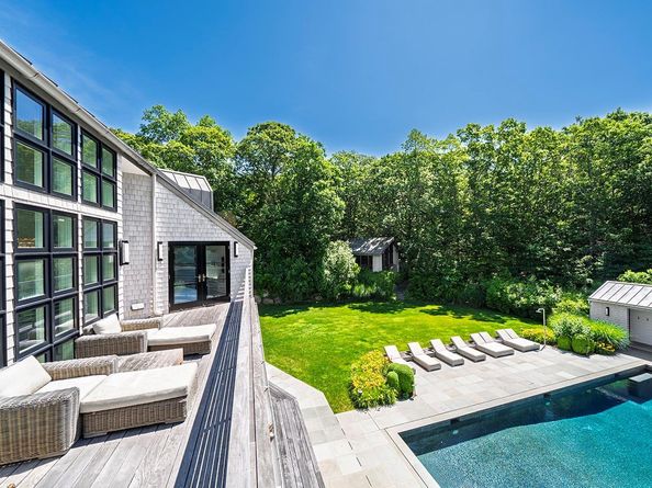 68 Fresh Pond Road, Amagansett NY 11930