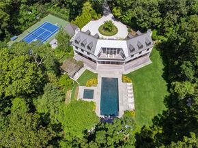 68 Fresh Pond Road, Amagansett NY 11930