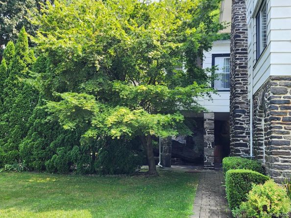 19 Esplanade, Mount Vernon NY 10553