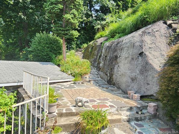 19 Esplanade, Mount Vernon NY 10553