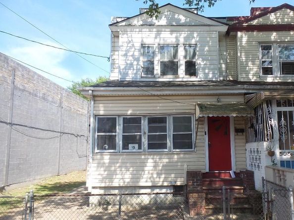 263 East 39 Street, Brooklyn NY 11203