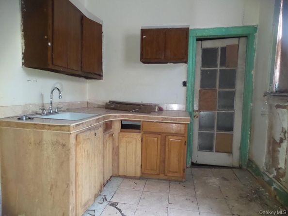 263 East 39 Street, Brooklyn NY 11203