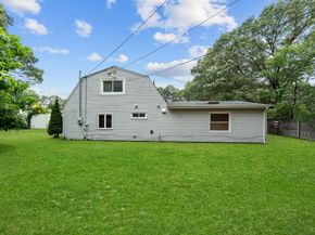 1317 Waverly Avenue, Farmingville NY 11738