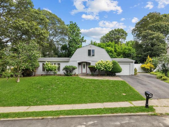 1317 Waverly Avenue, Farmingville NY 11738