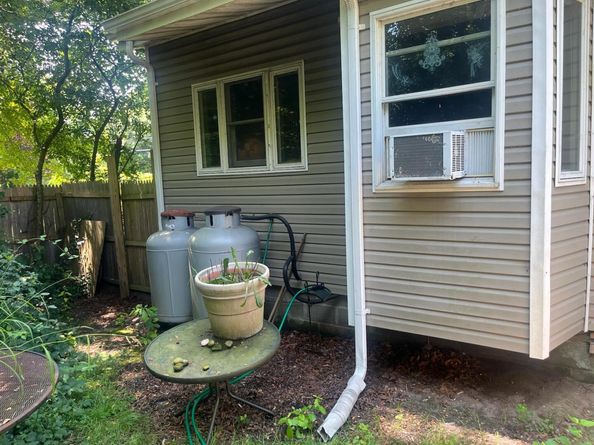 123 Jefferson Drive, Mastic Beach NY 11951