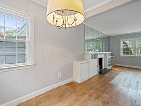 28 Redwood Road, New Hyde Park NY 11040