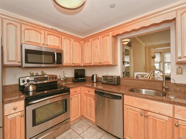 50 Merrick Avenue 307, East Meadow NY 11554