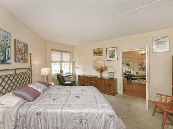 50 Merrick Avenue 307, East Meadow NY 11554