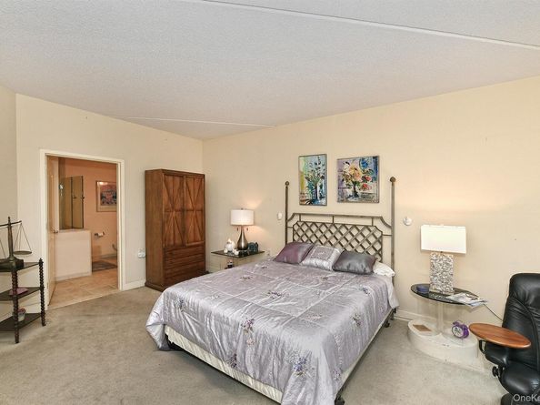 50 Merrick Avenue 307, East Meadow NY 11554