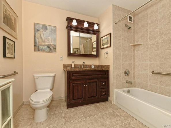 50 Merrick Avenue 307, East Meadow NY 11554