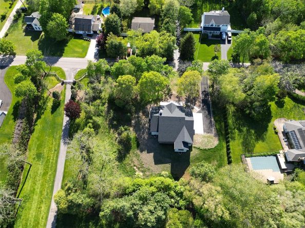 17 Moriches Avenue, East Moriches NY 11940