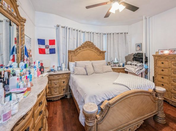 845 Kinsella Street, Bronx NY 10462
