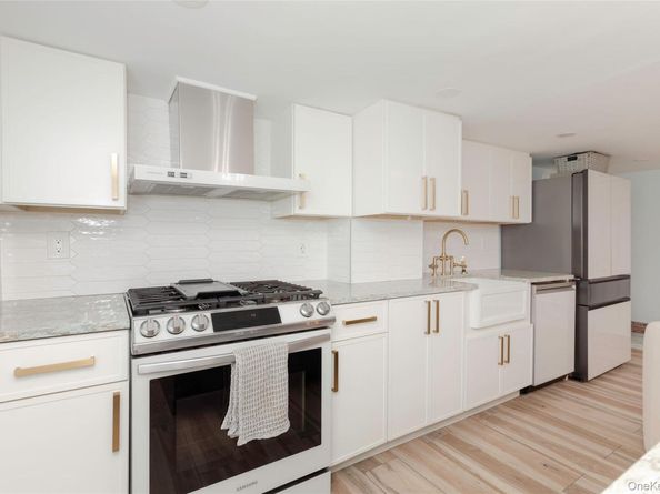 104 Tier Street, Bronx NY 10464