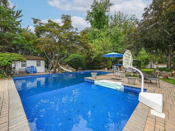 23 Pettit Drive, Dix Hills NY 11746
