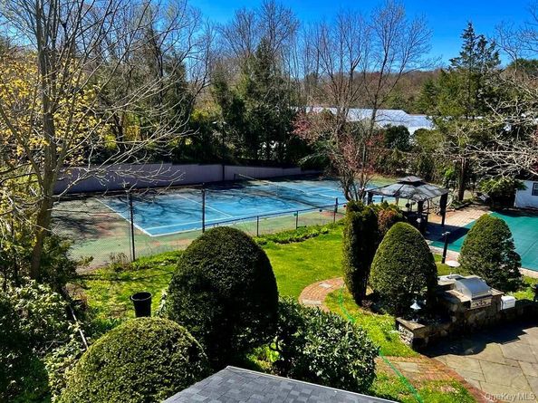 23 Pettit Drive, Dix Hills NY 11746
