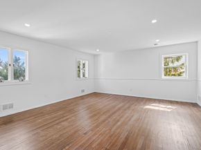12 Foxhurst Court, Manhasset Hills NY 11040