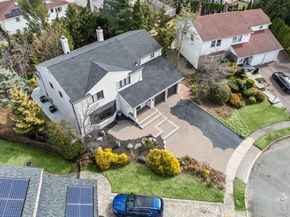 12 Foxhurst Court, Manhasset Hills NY 11040