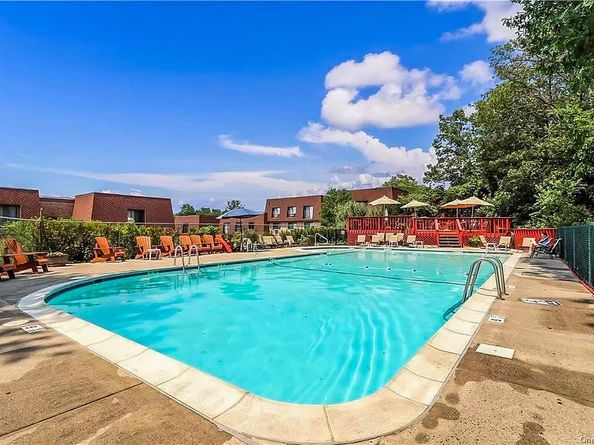 334 Central Park Avenue H9, Scarsdale NY 10583