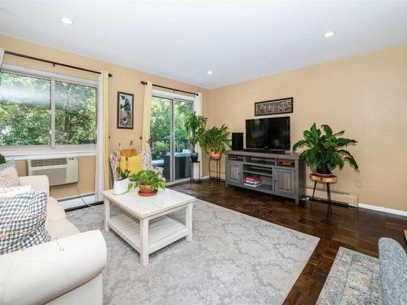 334 Central Park Avenue H9, Scarsdale NY 10583