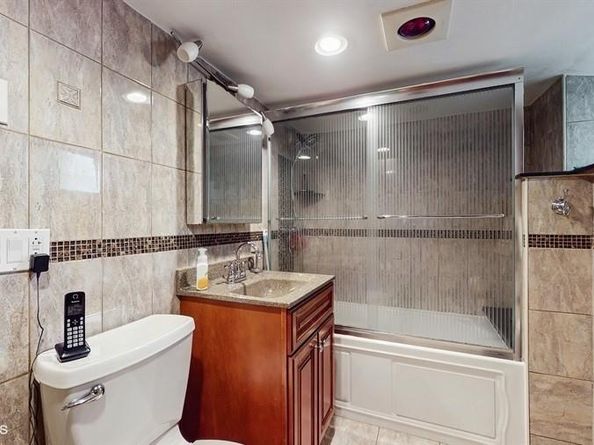 77-52 76th Street, Glendale NY 11385