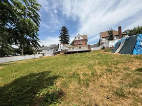 147-08/146-70 Bayside Avenue, Flushing NY 11354