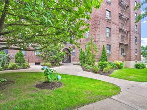 26-20 141st Street 2G, Flushing NY 11354