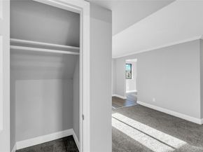 35 Newbrook 35, Bay Shore NY 11706