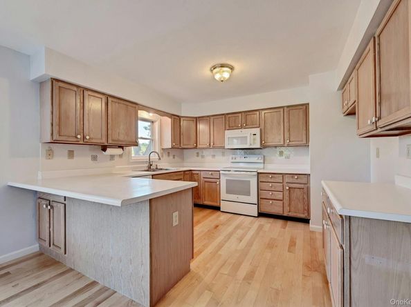 3700 Minnehaha Boulevard, Southold NY 11971