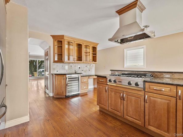3199 Tierney Place, Bronx NY 10465
