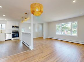 8 King Road W, Mastic Beach NY 11951