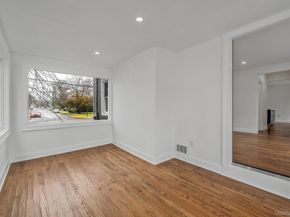 255 Moore Avenue, Freeport NY 11520