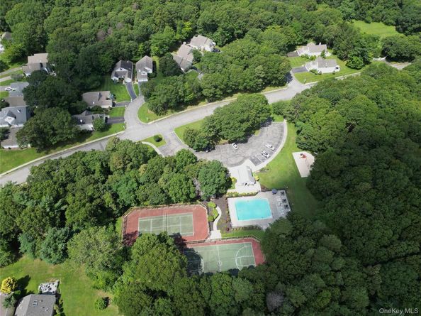 1 Cloister Lane, Middle Island NY 11953
