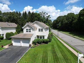 1 Cloister Lane, Middle Island NY 11953
