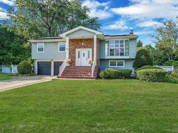 54 Peppermint Road, Commack NY 11725