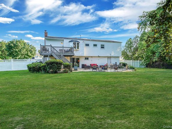 54 Peppermint Road, Commack NY 11725