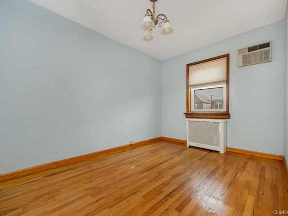 61-33 78 Street, Middle Village NY 11379