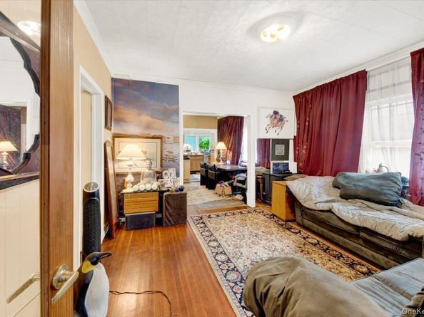 2 Valois Place, Mount Vernon NY 10552