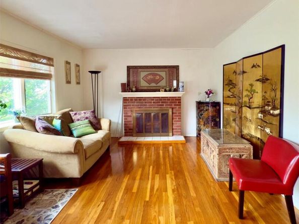 175 San Juan Avenue, Albertson NY 11507
