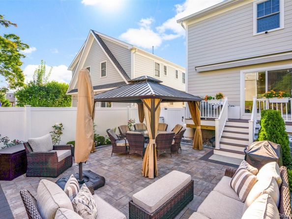 194 Gainsborg Avenue E, West Harrison NY 10604