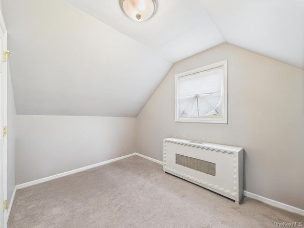 81 Cedarlawn Boulevard, Valley Stream NY 11580