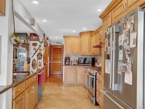 21 Beverly Road, Wantagh NY 11793