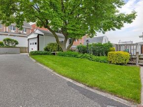 5924 59th Road, Maspeth NY 11378