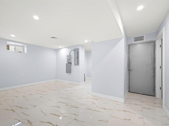 84-19 253 Street, Bellerose NY 11426