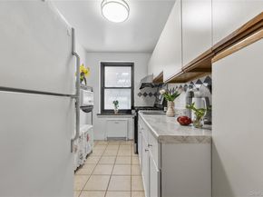 73-23 210th Street 2G, Bayside NY 11364