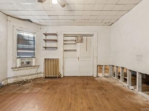 636 Beach 22nd Street, Far Rockaway NY 11691