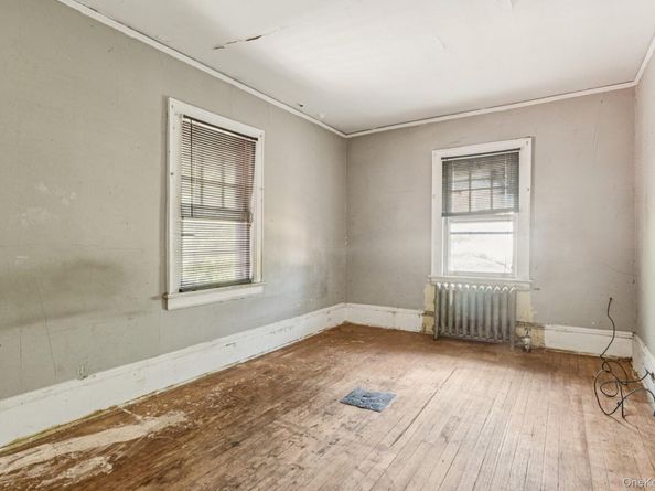 636 Beach 22nd Street, Far Rockaway NY 11691