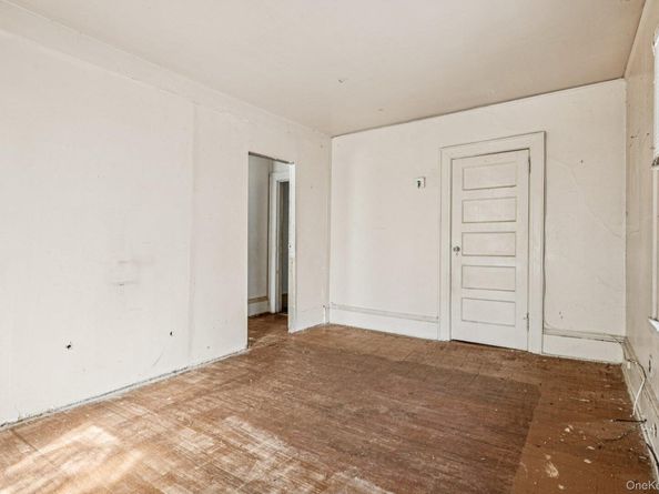 636 Beach 22nd Street, Far Rockaway NY 11691